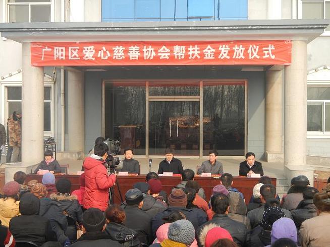 �ͷ���l(f��)�ŬF(xi��n)��(ch��ng)